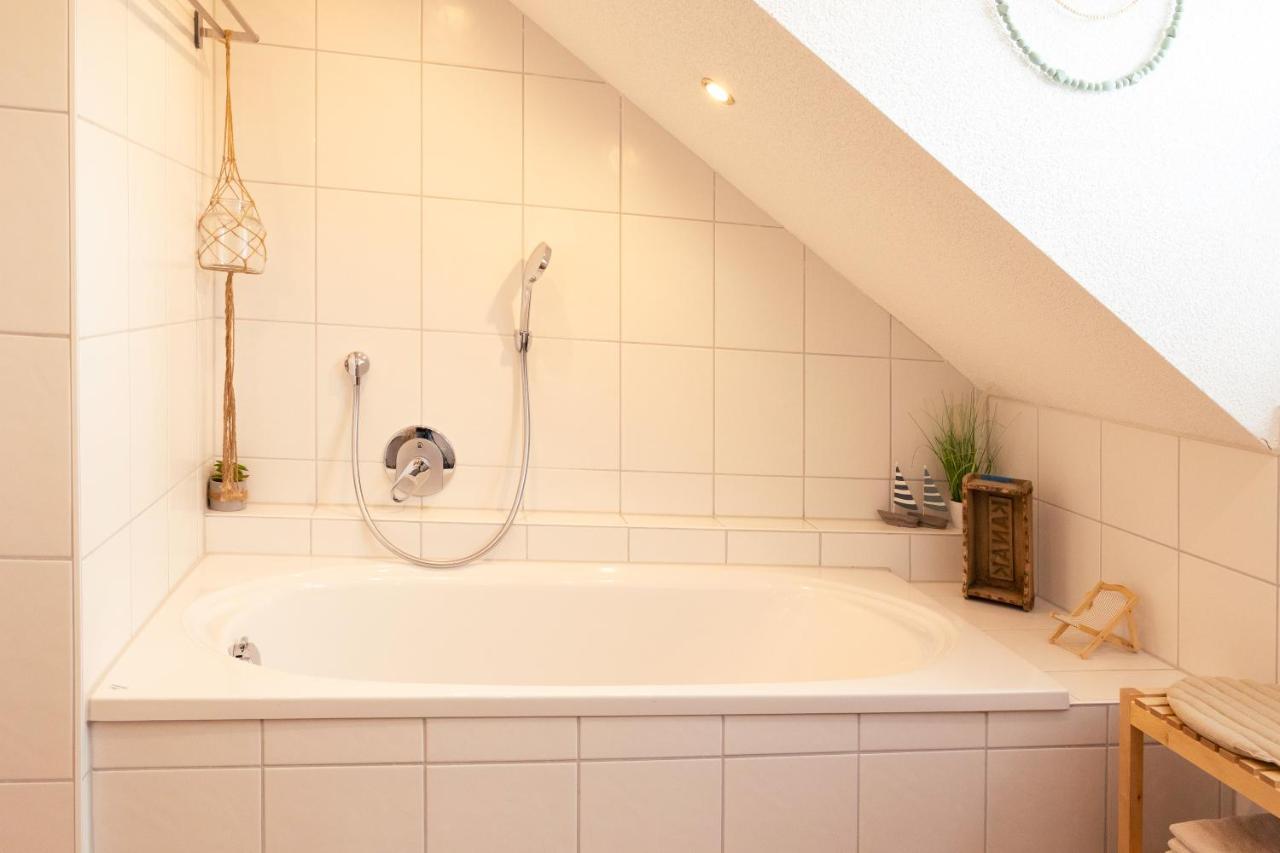 Sohana Lifestyle Apartments I Leilani'S & Saskia'S Home I ルスト エクステリア 写真